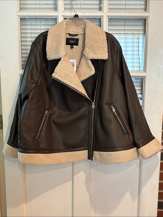 torrid Jackets & Blazers - Torrid Brown Faux Leather Teddy Aviator Jacket with Cream Sherpa size 22-24